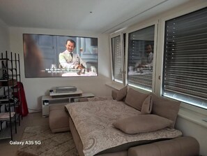 1 bedroom, iron/ironing board, internet, bed sheets
