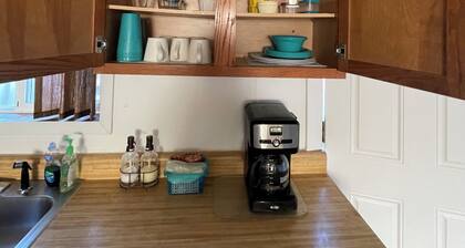 Serene 2-bedroom apartment with AC in charming Page