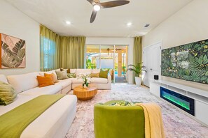 House | 6 bilik tidur, Internet 