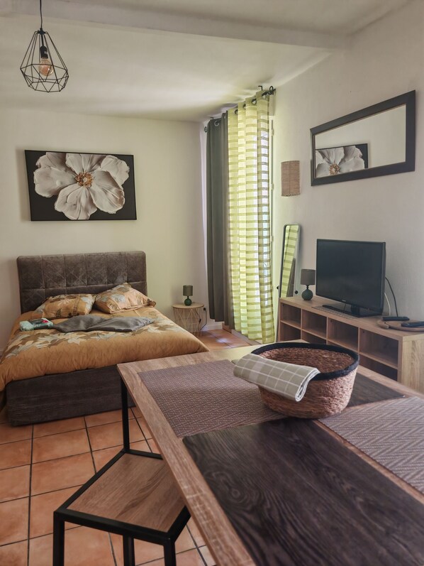 1 Schlafzimmer, WLAN, Bettwäsche