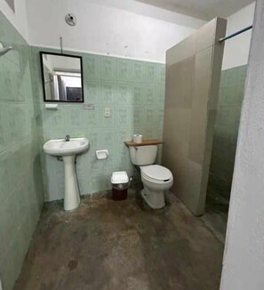 Towels, soap, toilet paper - Located in the heart of Zicatela (Brisas de Zicatela)