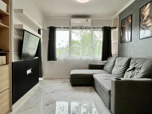 Free wifi&Netflix•My Condo Sukhumvit 81, BTS Onnut