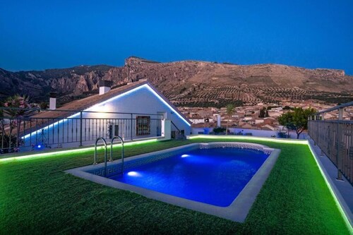 HOTEL SIERRA DE HUESA