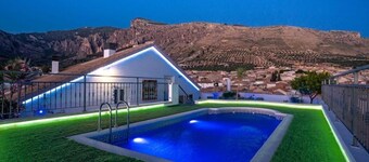 HOTEL SIERRA DE HUESA
