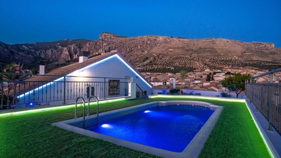 HOTEL SIERRA DE HUESA