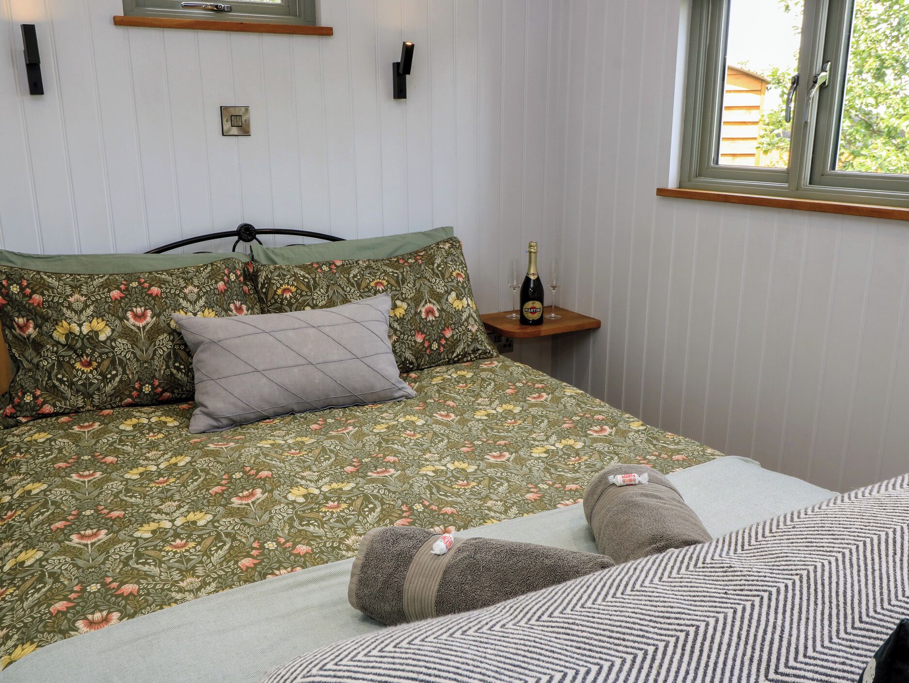 1 slaapkamer, gratis wifi, individueel gedecoreerd