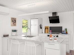 Private kitchen - "Goce" - 300m from the sea by Interhome (Løkken)
