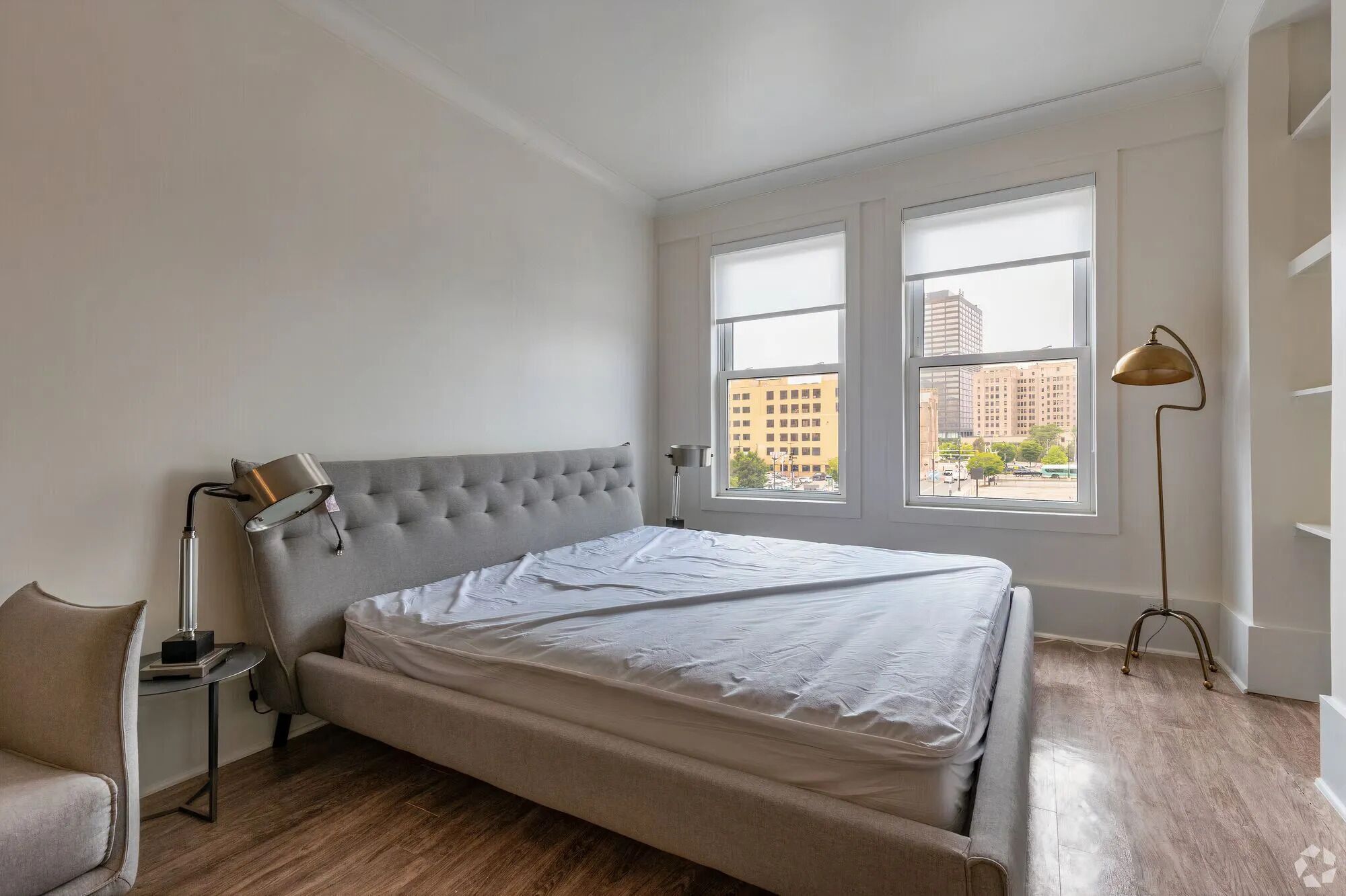 Studio Suite, Kitchen | Desk, laptop workspace, iron/ironing board, free WiFi