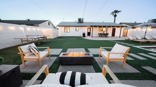 Sun & Social by Avantstay Putting Green + Ping-pong + Fire Pit Scottsdale