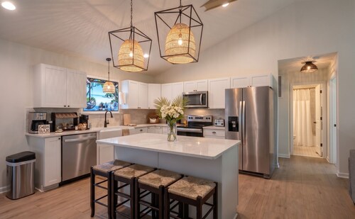 Lake Anna Retreat | Game Lounge | Boat Dock Access