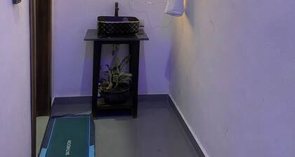 Zen House Arugambay