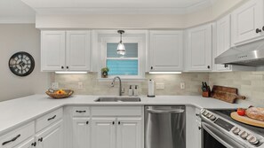 House (3 Bedrooms) | Interior - Sunset Beach by Avantstay Golf Cart + Beach Access + Pools St. Andrews (Panama City Beach)