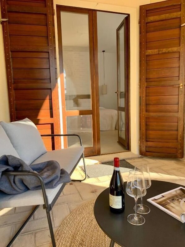 Deluxe Double Room, 1 King Bed, Garden View | Terrace/patio - Residenza Marrone (Montefalco)