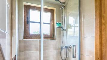 House | Bathroom
