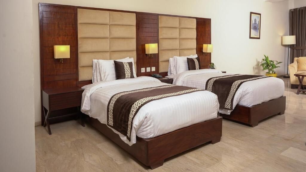 Deluxe-Zweibettzimmer, Stadtblick