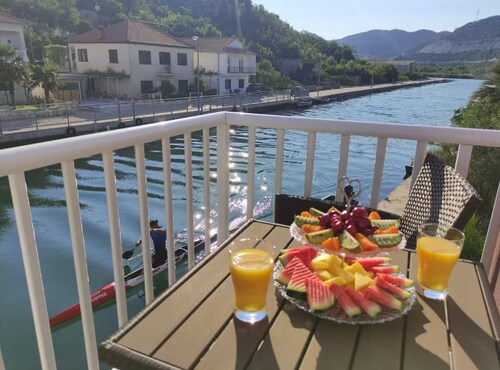 Two Bedroom Apartment with Balcony and River View