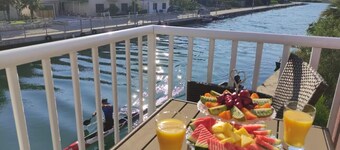 Two Bedroom Apartment with Balcony and River View
