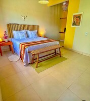 Casa familiar, vistas al patio | Wifi gratis