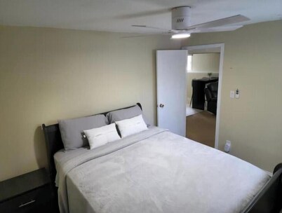 Modern Private Suite w/ Kitchen & Full Bath