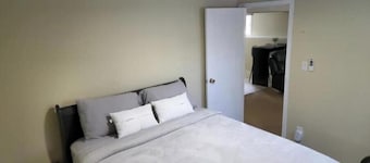 Modern Private Suite w/ Kitchen & Full Bath