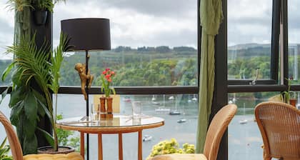 Western Isles Hotel