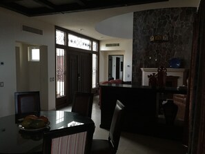 Dining - Montecristo by Pueblo Bonito. Los Cabos, Baja California, Mexico. 5-Diamond Villa (Cabo San Lucas)