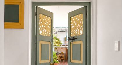 Authentic Casa Paisa with a Private Patio and Outdoor Kitchen in Medellín