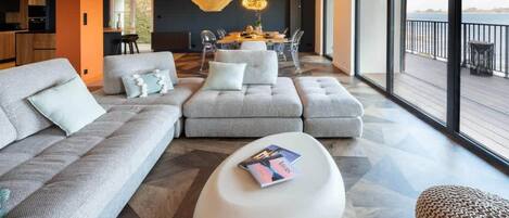 Apartment | Living area