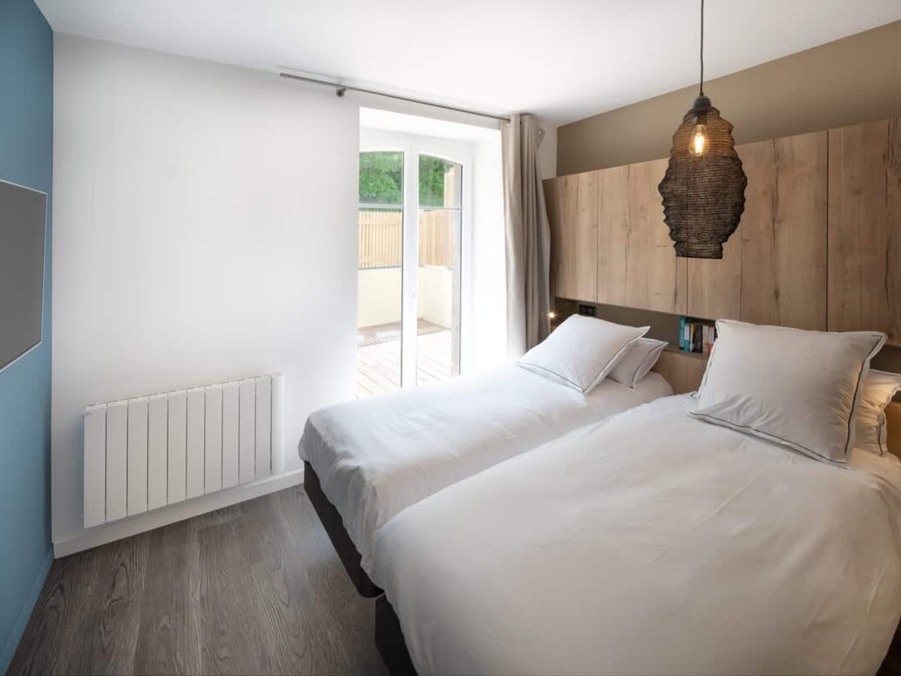 Apartment | 3 bedrooms, iron/ironing board, bed sheets