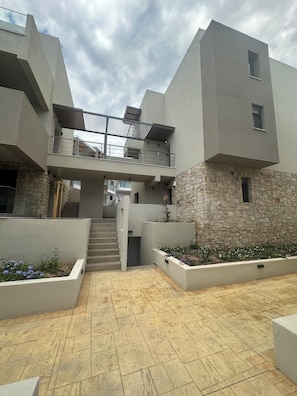 Exterior - Artion jacuzzi Villa Nikiti a 3-bedroom apartment with jaccuzi in charmingNikiti (Nikiti)
