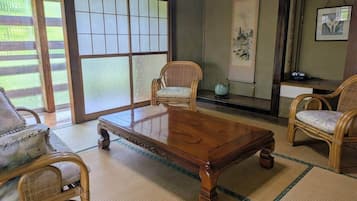 内装