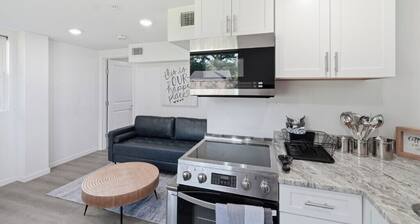 Modern Pine Bluff Retreat - Near Hospital & Casino