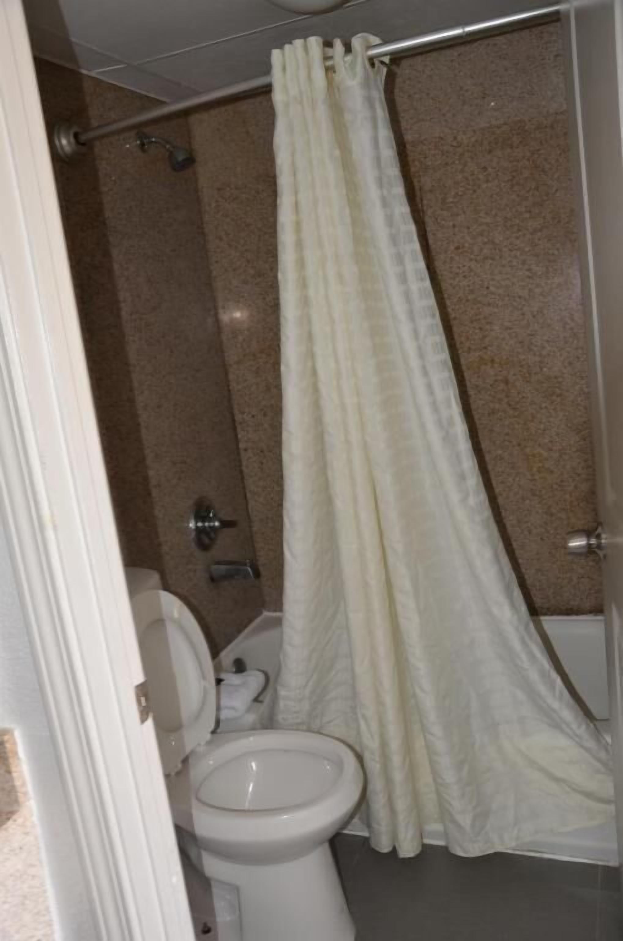 Double Room | Bathroom