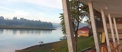 Halaman properti