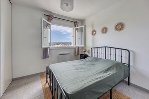 Room - Fabregas - Clim - Terrasse (La Seyne-sur-Mer)