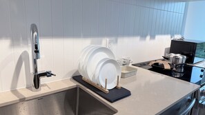 Private kitchen - Toronto Downtown Stay - spacious, clean, top location. (Toronto)