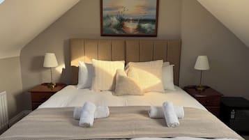 Superior Room | Blackout curtains, iron/ironing board, free WiFi, bed sheets