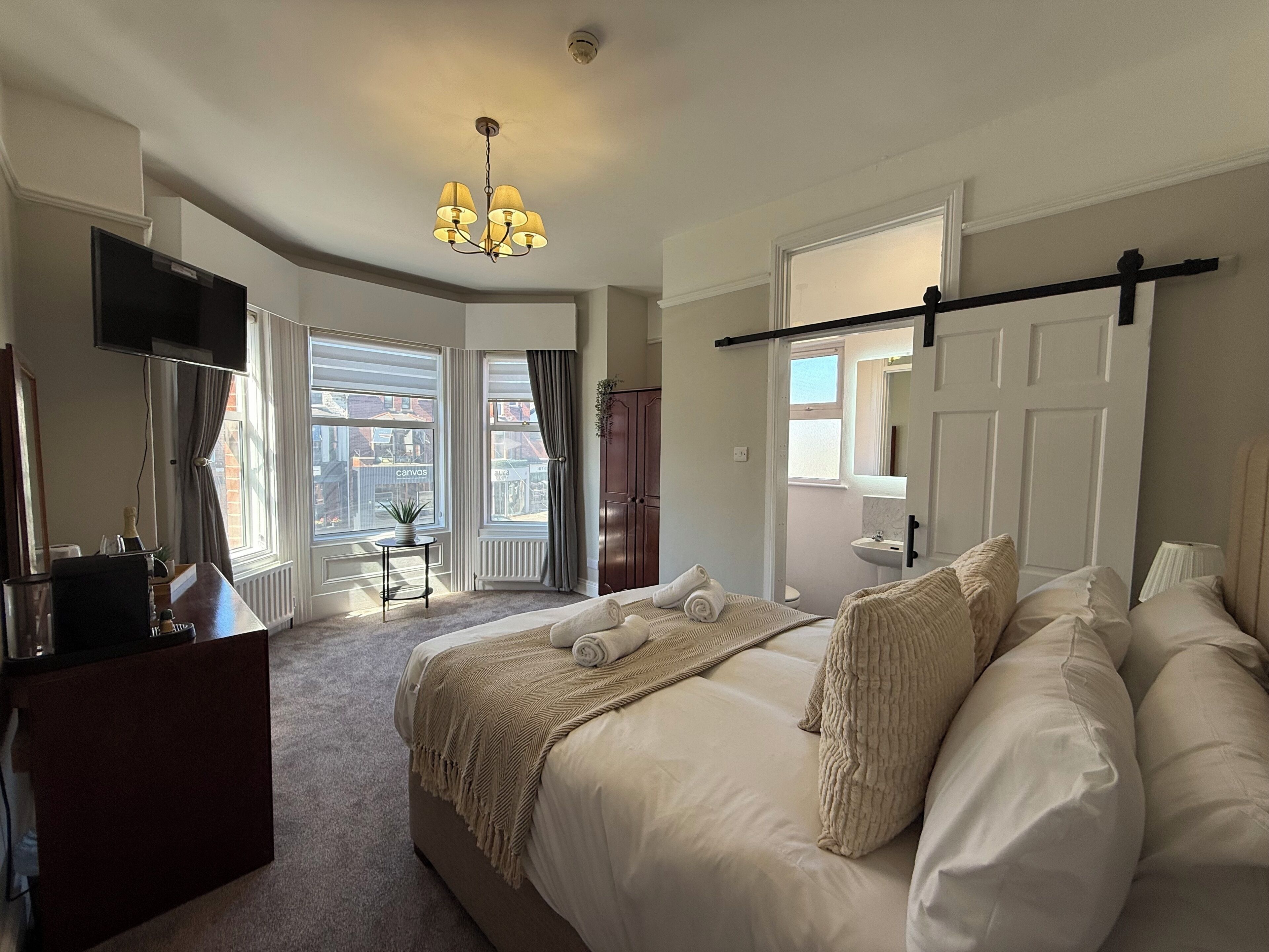 Deluxe Room, Bay View | Blackout curtains, iron/ironing board, travel cot, free WiFi