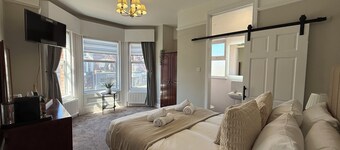 All Seasons Guesthouse