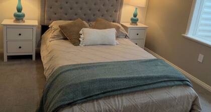 Spacious 3-Bedroom Basement Suite with Kitchen & Laundry