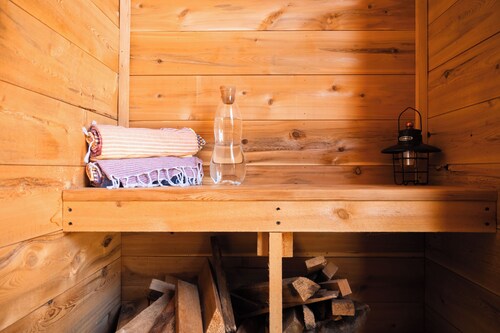 The Tipsy Butler Cottage & Sauna