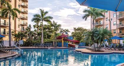 Wyndham Luxury Resort 2 Room Suite in Miami Area. Avail 6/26 for 2 Night Stay