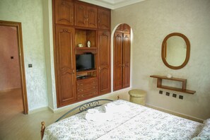 Room - Luxurious, spacious, and family-friendly villa (Marina Smir)