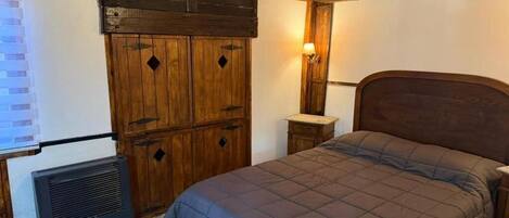 2 Schlafzimmer, Bügeleisen/Bügelbrett, Internetzugang, Bettwäsche