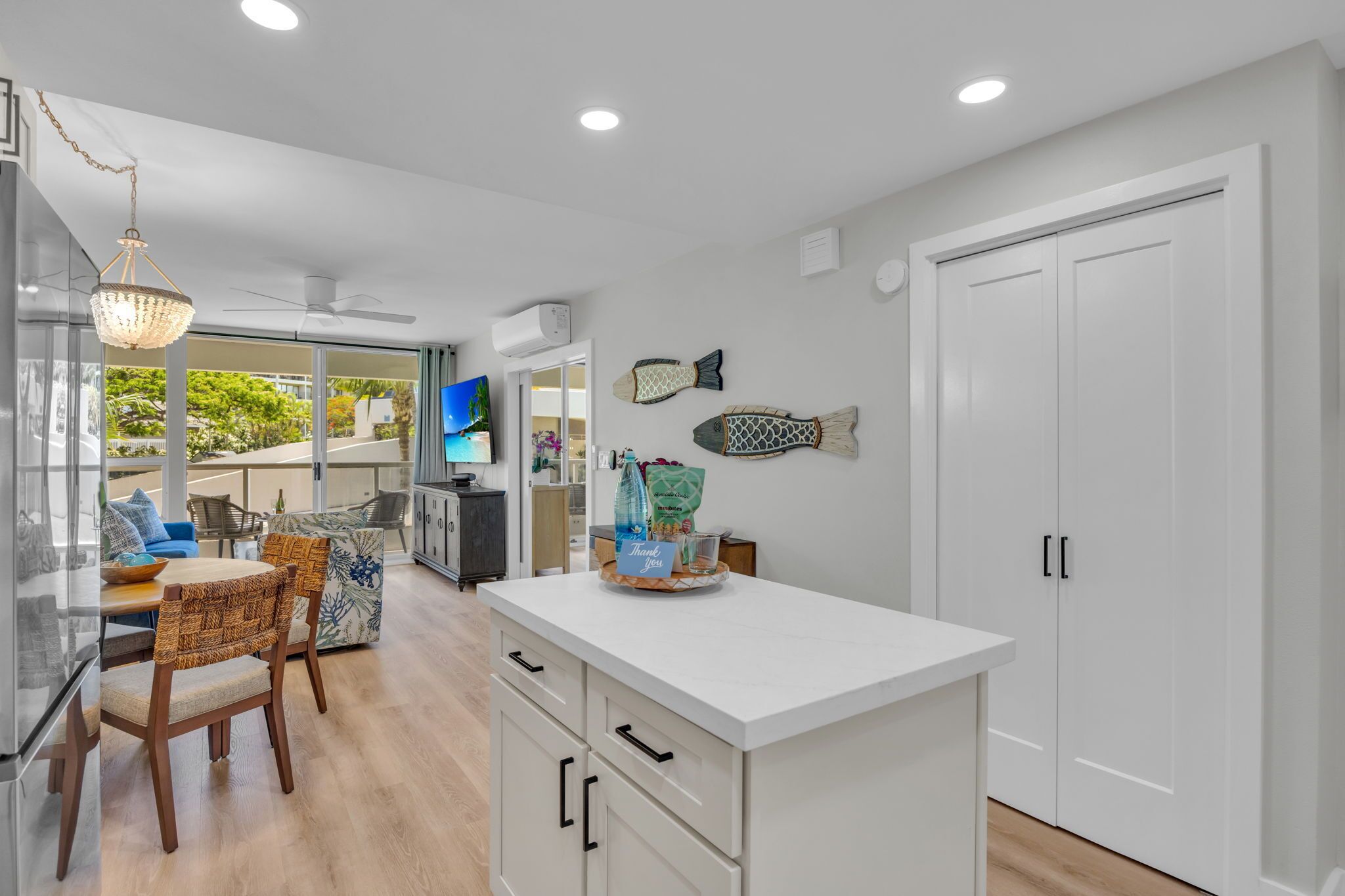 Luxury Condo, Garden View, Beachside | Interior