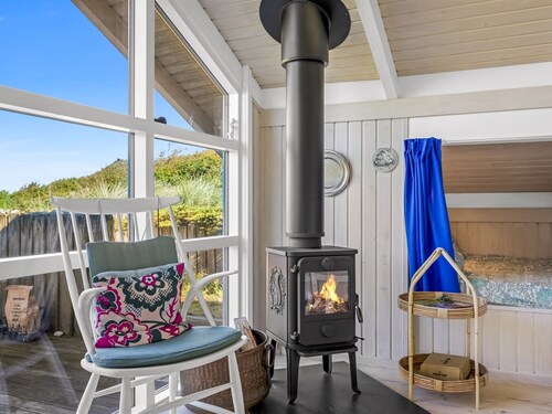 "Glennie" - 500m from the sea by Interhome