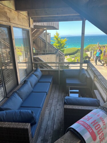 Beachfront 1-bedroom Surf Shack in Monterey with pool, and gym —pet okay!