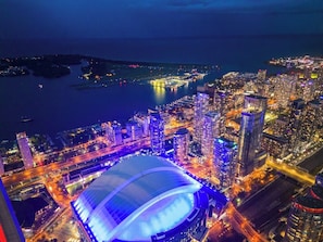 Aerial view - Downtown Toronto 1BR Condo in Entertainment District (Toronto)