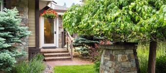 New Listing | Dog-Friendly Cottage-Garden Condo Steps from Flathead Lake in Bigfork