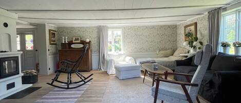 House | Interior